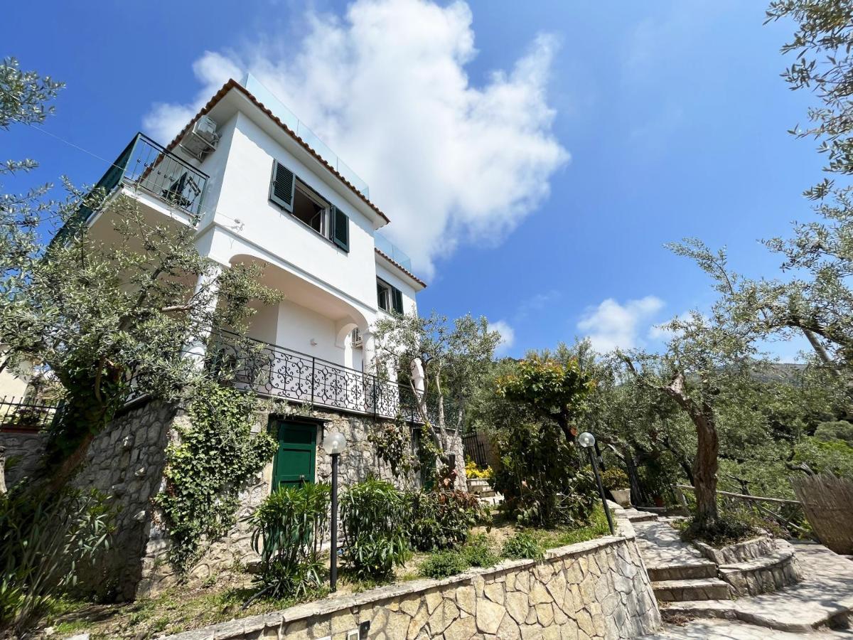 Villa Olimpia Nerano Exterior photo